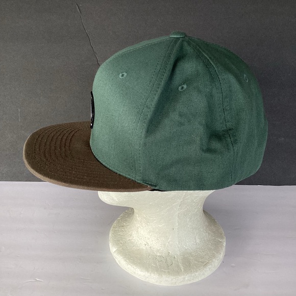 Volcom SnapBack Hat - Picture 2 of 11